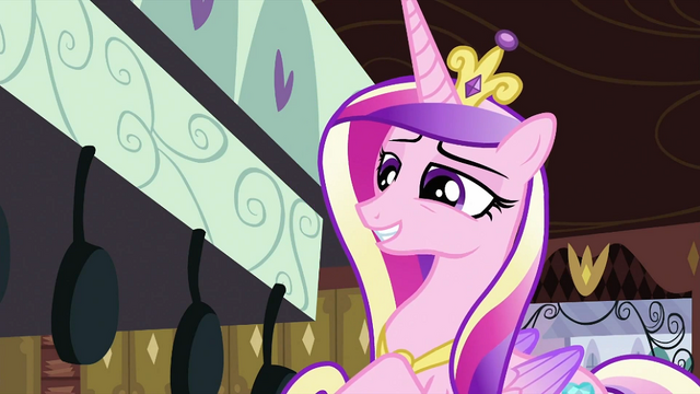 File:Cadance insincerely calling the apple fritters delicious S2E25.png