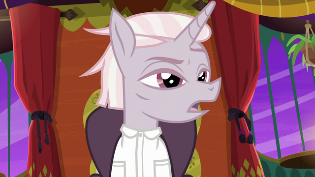File:Zesty "what is everypony doing here?!" S6E12.png