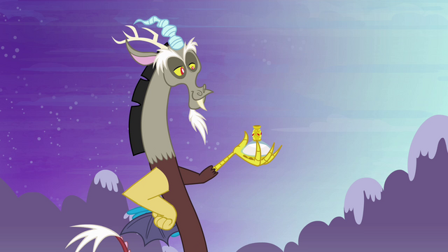 File:Discord holding Zecora's potion S4E02.png