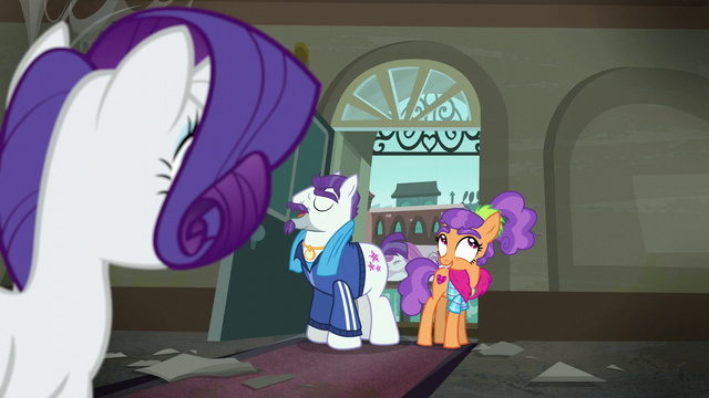 File:Mr. Stripes laughs S6E9.png