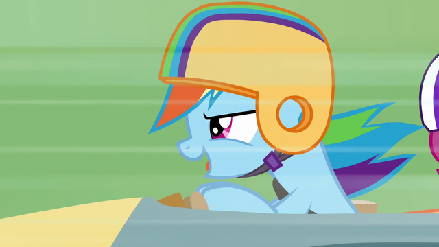 File:Rainbow singing "nopony can catch me now" S6E14.png