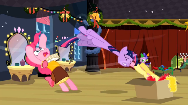 File:Twilight Neck Error S02E11.png