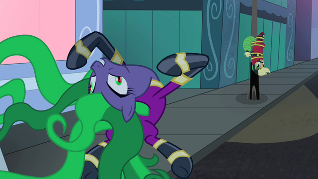 File:Mane-iac "mane-raising experience" S4E06.png