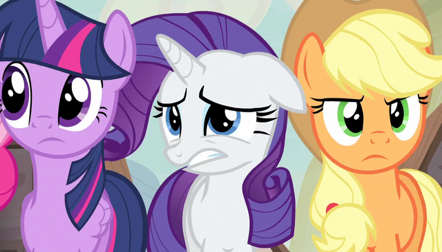 File:Twilight, Rarity, and Applejack confused S5E1.png