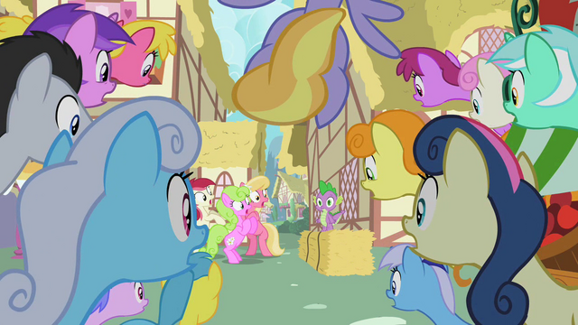 File:Crowd got the cutie pox panic S2E06.png