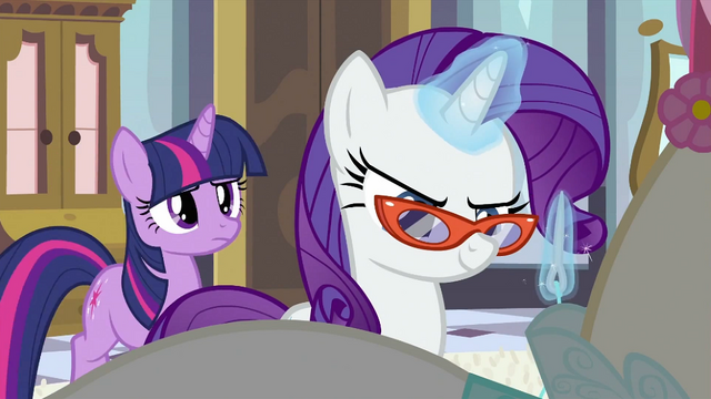 File:Rarity sewing S2E25.png