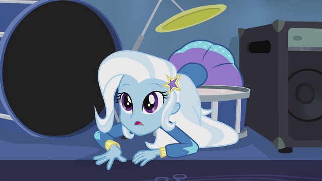 File:Trixie on top of a drum kit EG2.png