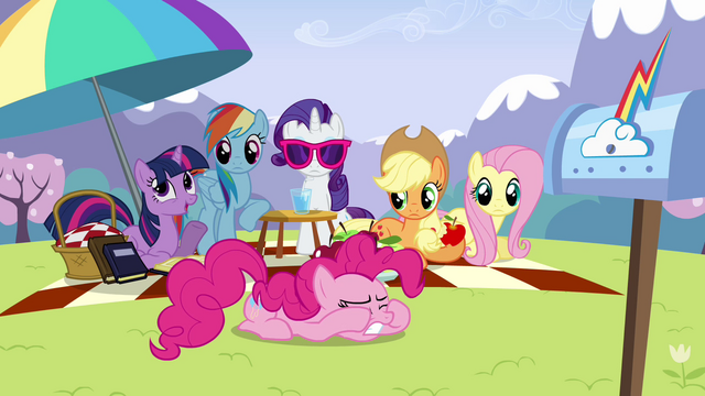 File:Twilight 'You're more nervous' S3E7.png