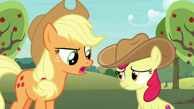 File:Applejack "you don't need a fancy scarf" S7E9.png