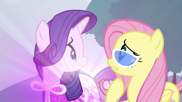 File:Fluttershy getting super worried S4E16.png