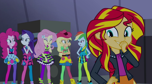 File:Twilight's friends giggle EG2.png