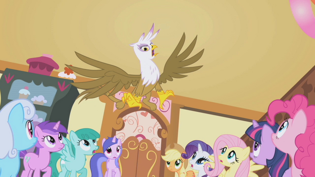 File:Gilda loses her cool S1E05.png