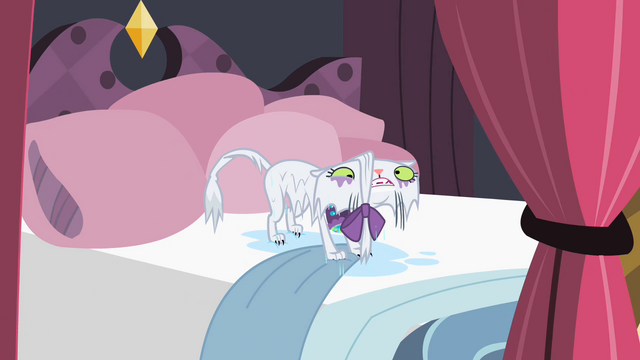 File:Opalescence soaking wet S2E09.png