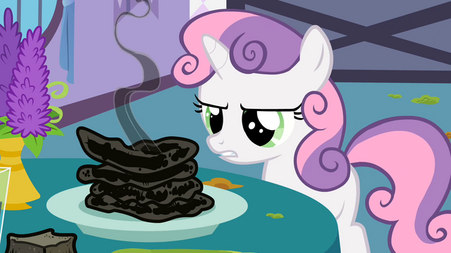 File:Sweetie Belle Burnt S2E5.png