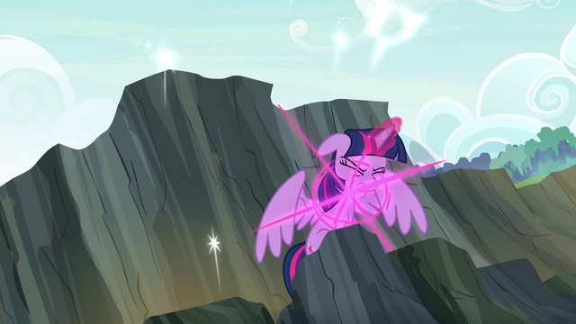 File:Twilight teleports S4E26.png