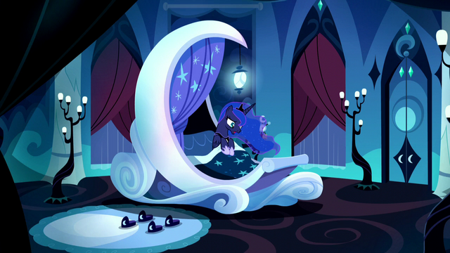 File:Princess Luna's bedroom S5E13.png