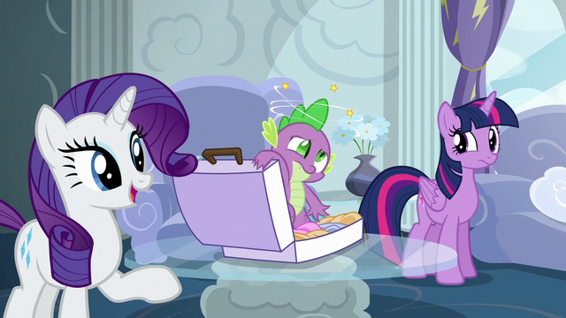 File:Rarity "we must know every detail!" S6E7.png