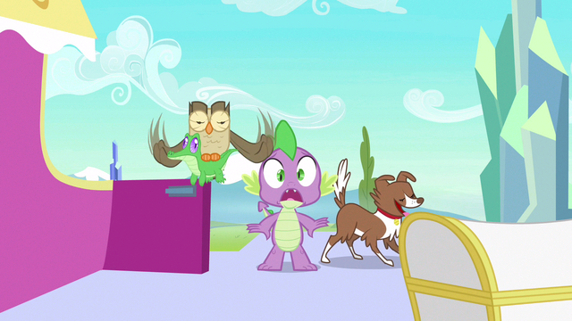 File:Spike sees trouble S3E11.png