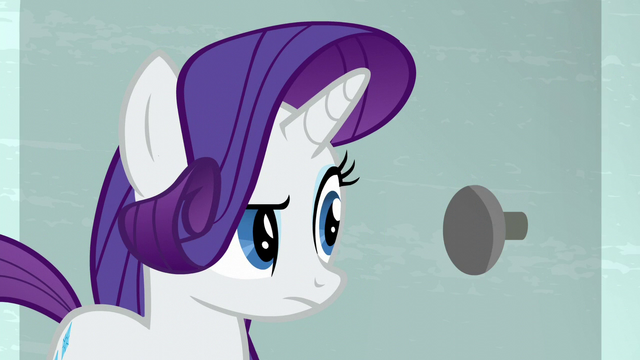File:Rarity in front of the blocked door S6E9.png