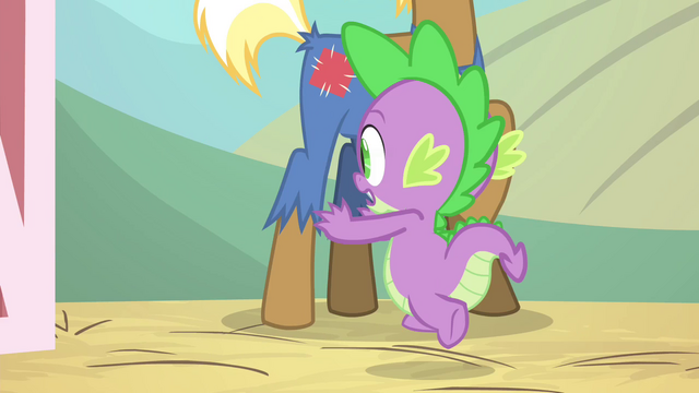 File:Spike running out of the barn S4E13.png