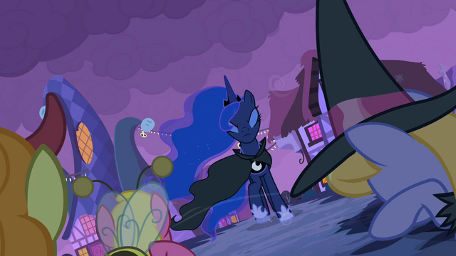 File:Princess Luna walking S2E04.png