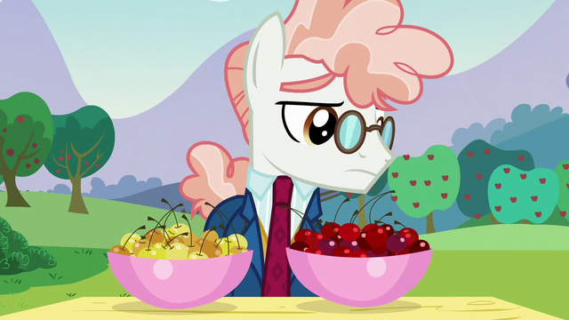 File:Svengallop looks at red cherries S5E24.png