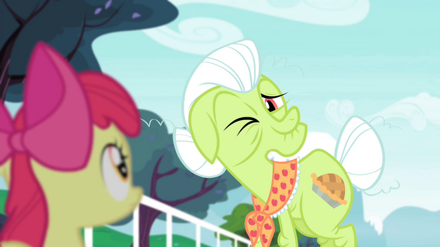File:Granny Smith wink S4E20.png