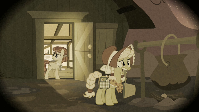 File:Granny Smith wakes up her parents S2E12.png