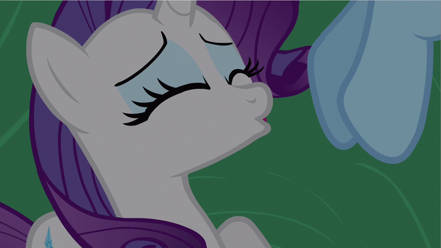 File:Rarity ruining fabulous S2E21.png