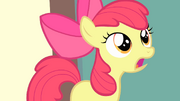 Apple Bloom explains to Rainbow Dash S4E05