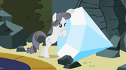 Rarity giant diamond S2E01.png