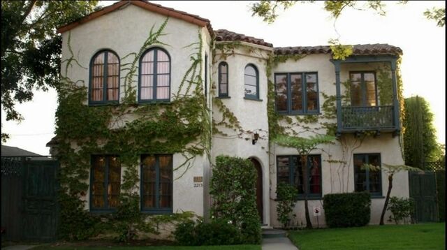 File:Mitchell and Cameron's Home.jpg