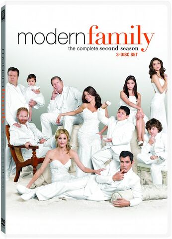 File:ModernFamilyS2DVD.jpg