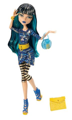 Plik:Cleo PD doll.jpg
