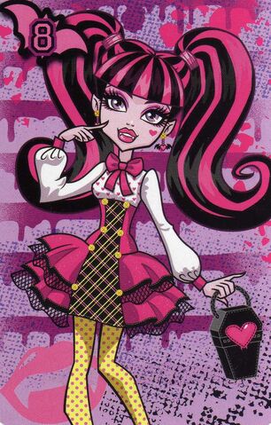 Archivo:Draculaura-monster-high-28819373-702-1100.jpg