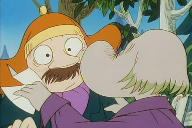 File:Mr Hemulen kissing the Postman.png