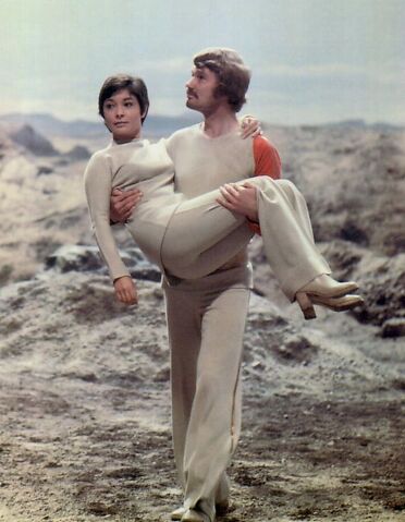 File:Paul and Sandra.jpg