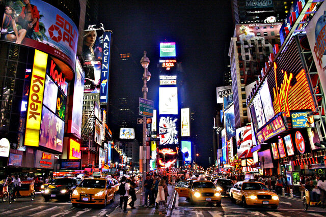 File:TimesSquare.jpg