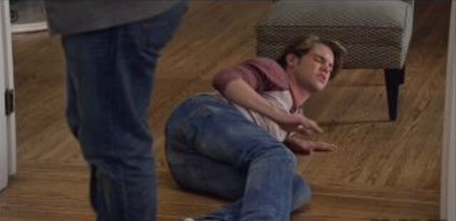 File:Colin on Ground.jpeg
