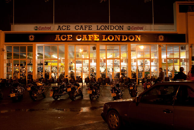 Datei:Ace-cafe.jpg