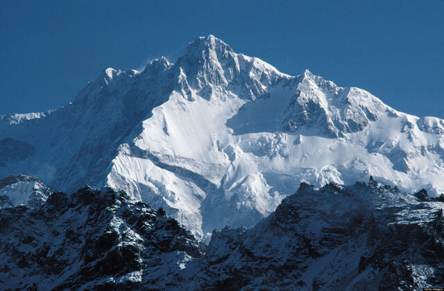File:Kanchenjunga.jpg