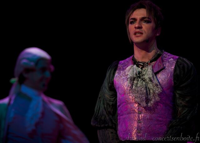 Fichier:Mozart-lopera-rock-le-dome-marseille-11-06-11-20.jpg