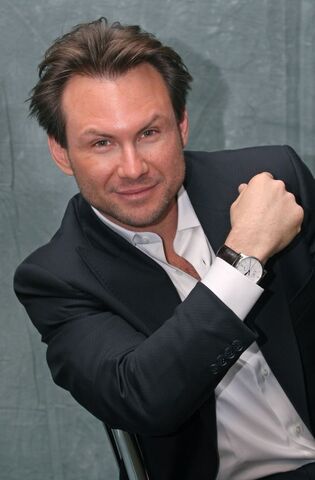 File:Christianslater.jpg