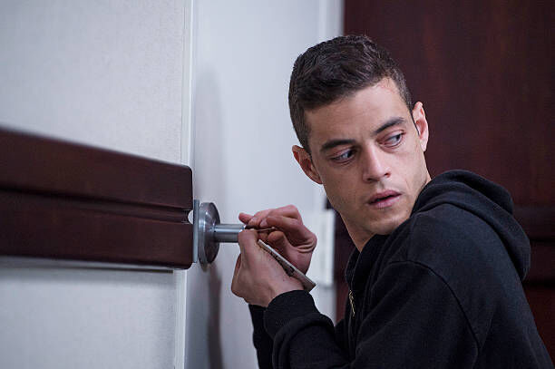 File:Mr.-Robot-1x05-5.jpg