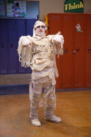 File:Mr. MummyBTS02.jpg