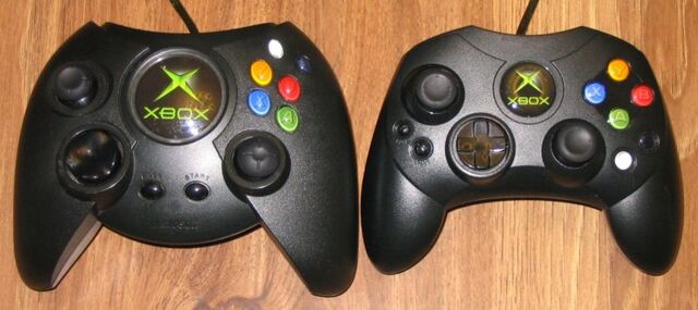 File:800px-XboxOriginalController.jpg