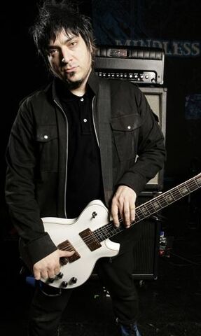 File:Steve right.jpg
