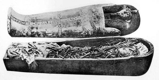 File:Amenhotep I Cartonnage.jpg