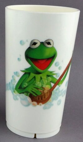 File:Deka 1987 kermit tumbler front.jpg