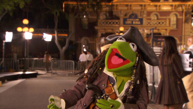 File:PiratesOfTheCaribbean4-WorldPremiere-(2011-05-09)-21.jpg